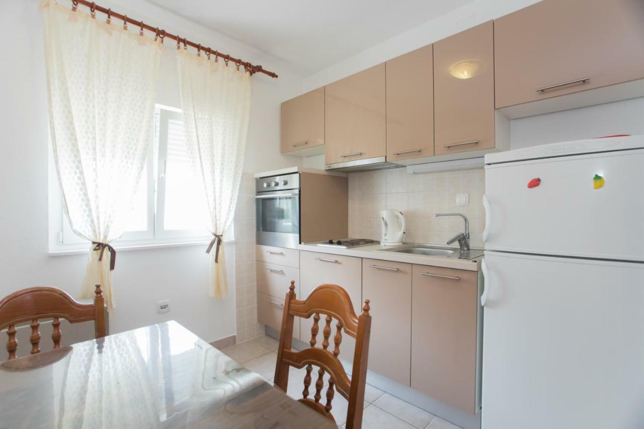 Apartment Ana 沃迪切 外观 照片