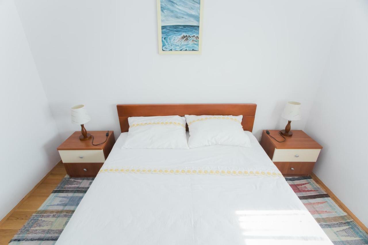 Apartment Ana 沃迪切 外观 照片